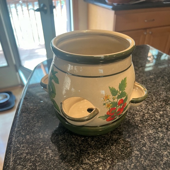 Vintage herb pot. Excellent vintage condition many spots on the sides for herbs. - Picture 5 of 8